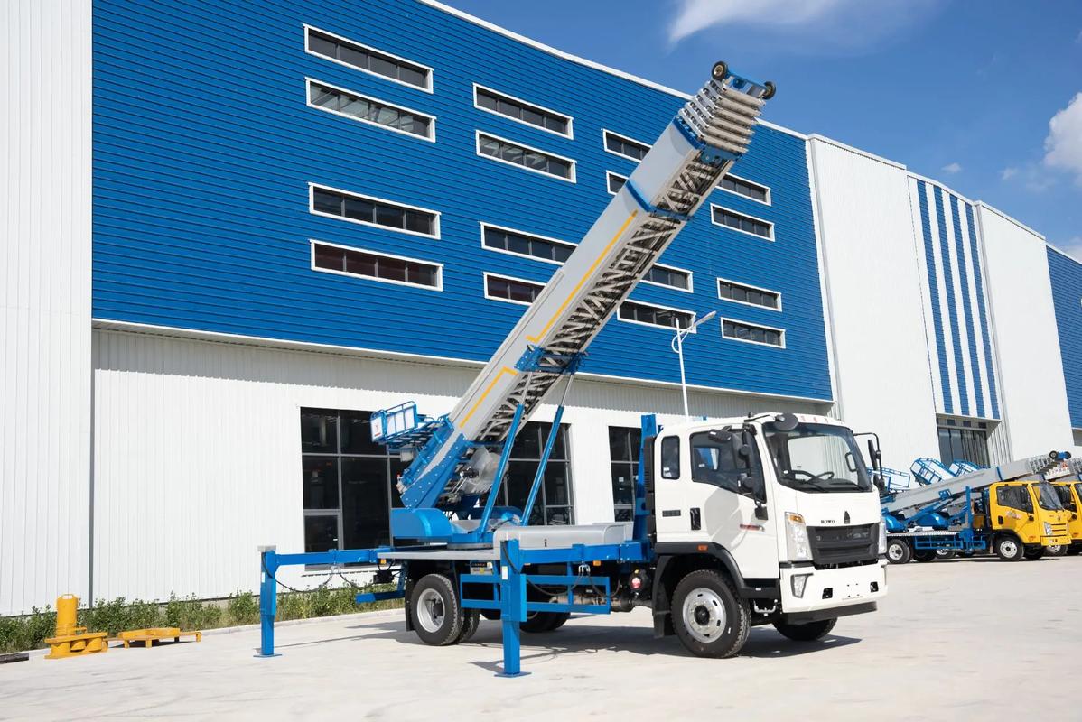 岑巩小型云梯车上料车租赁多少钱