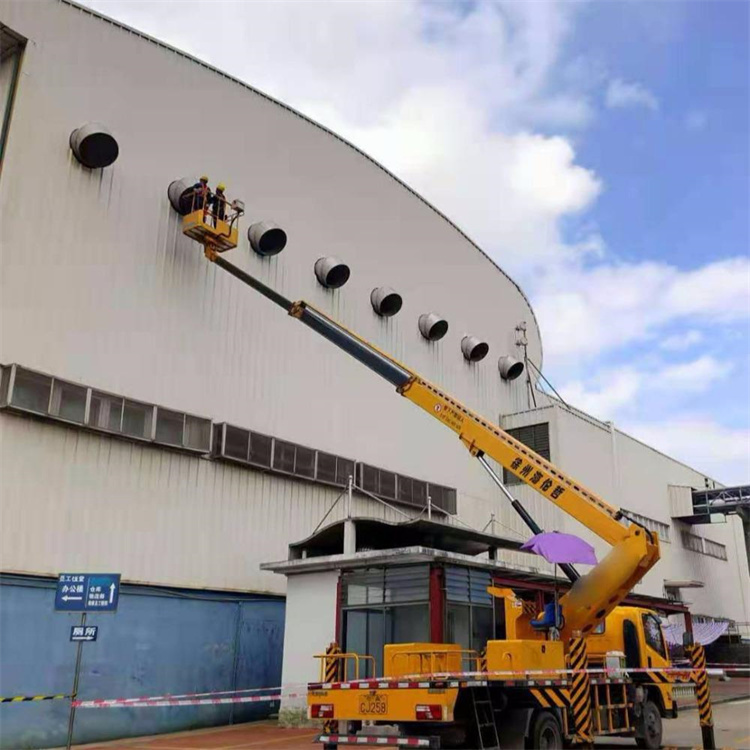 岑巩高空作业车出租服务：专业广告牌安装解决方案