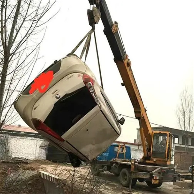 岑巩随时待命，吊车24小时道路救援服务全解析